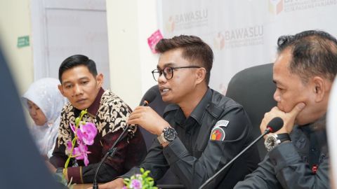 pembahasan pemenuhan syarat dan kelengkapan Pejabat Struktural 