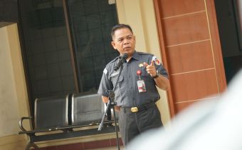 Bawaslu Sumbar Gelar Apel Pagi: Tekankan Kekompakan dan Kerja Sama Tim