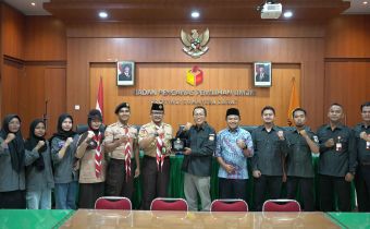 Pertemua Konsolidasi Demokrasi bersama Gerakan Pramuka Gugus Depan (Gudep) Padang 01-111 dan 01-112 pada Senin.(09/03/2026).