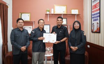Konsolidasi demokrasi bersama aktivis dan akademisi, Mabruri Tanjung, Selasa. 19/05