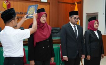 Pelantikan dan Pengambilan Sumpah/Janji Jabatan Fungsional di Lingkungan Badan Pengawas Pemilihan Umum, Rabu. 08/07/2026