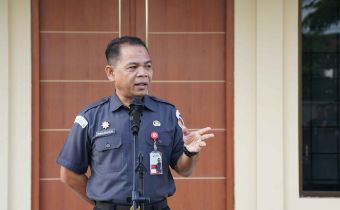Rinaldi Aulia, sampaikan amanat saat apel pagi, Senin. 13/07/2026