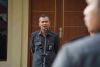Kepala Bagian Administrasi Bawaslu Provinsi Sumatera Barat, Mafral saat pimpin apel pagi, Senin. 12/01/2026